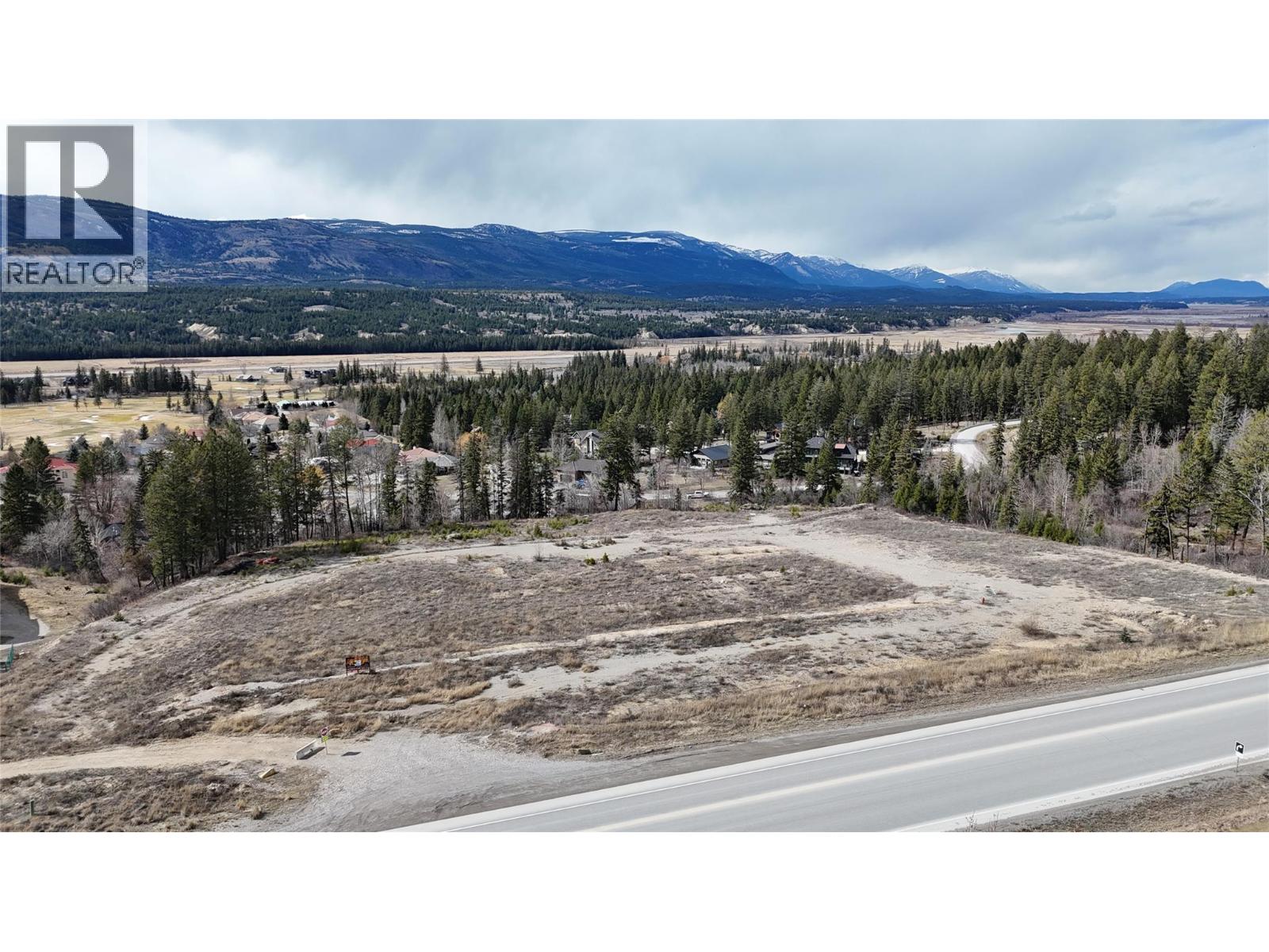 5056 & 5075 93/95 Highway, Fairmont Hot Springs, British Columbia  V0B 1L1 - Photo 4 - 10380951