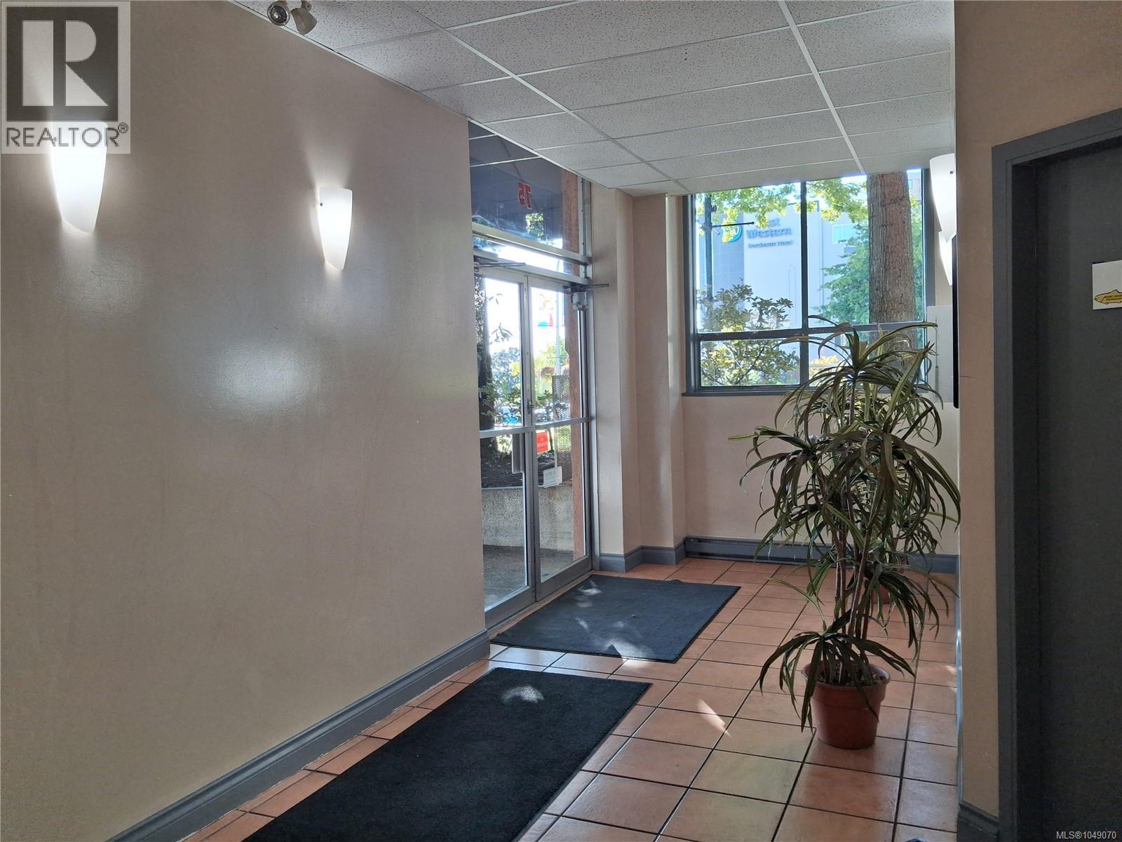 103 75 Front St, Nanaimo, British Columbia  V9R 5H9 - Photo 3 - 1049070