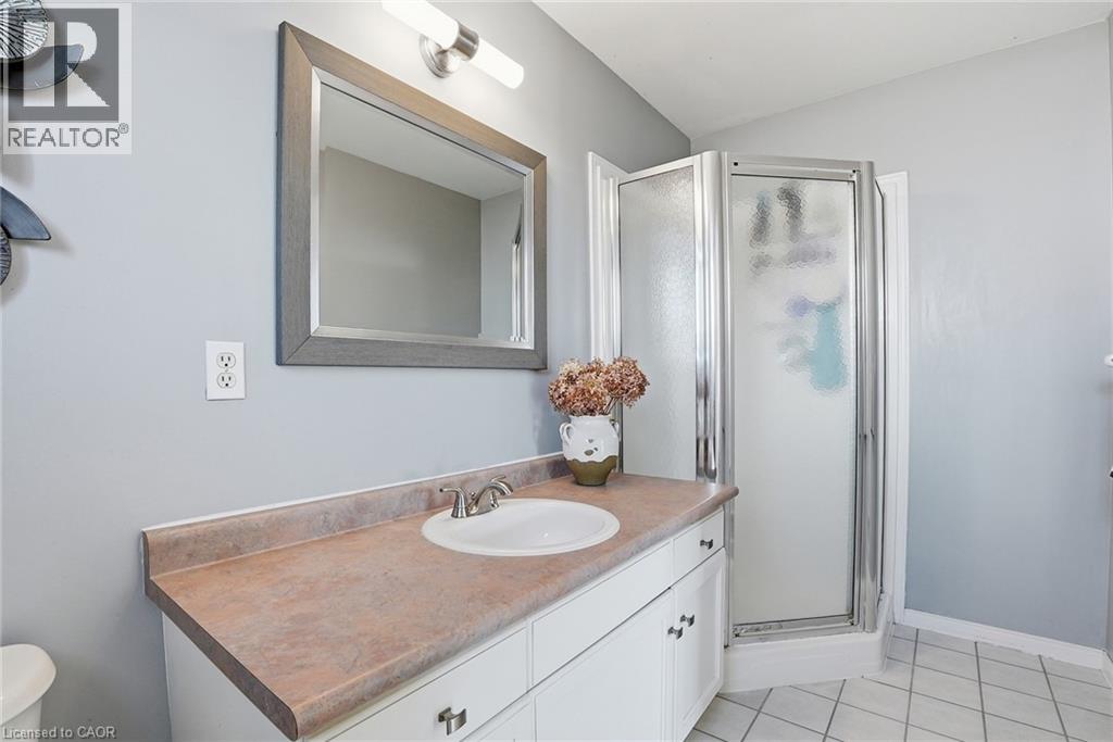 26 Kelly Court, Guelph, Ontario  N1K 1W3 - Photo 21 - 40864025