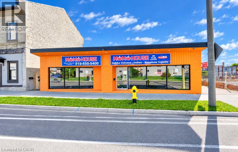 1118 KING Street E, Cambridge, Ontario
