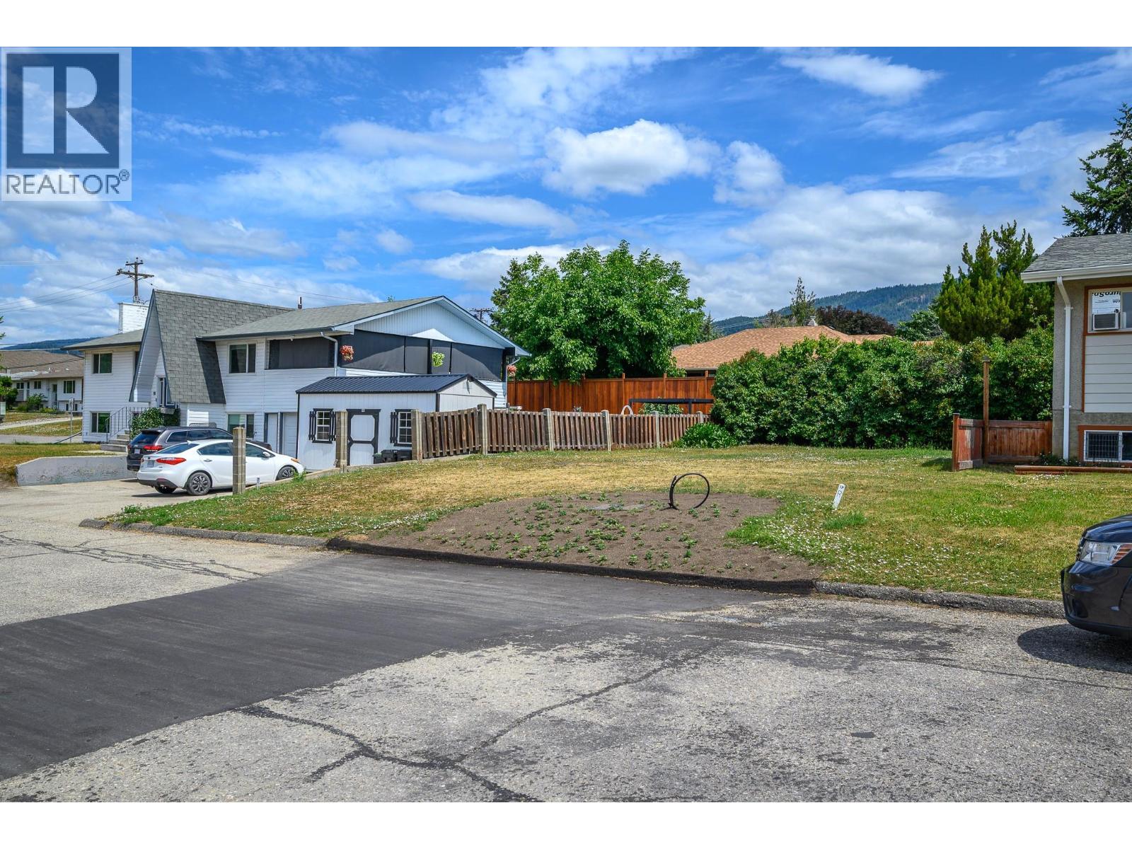 3401 12 Street, Vernon, British Columbia  V1T 3S6 - Photo 3 - 10395062