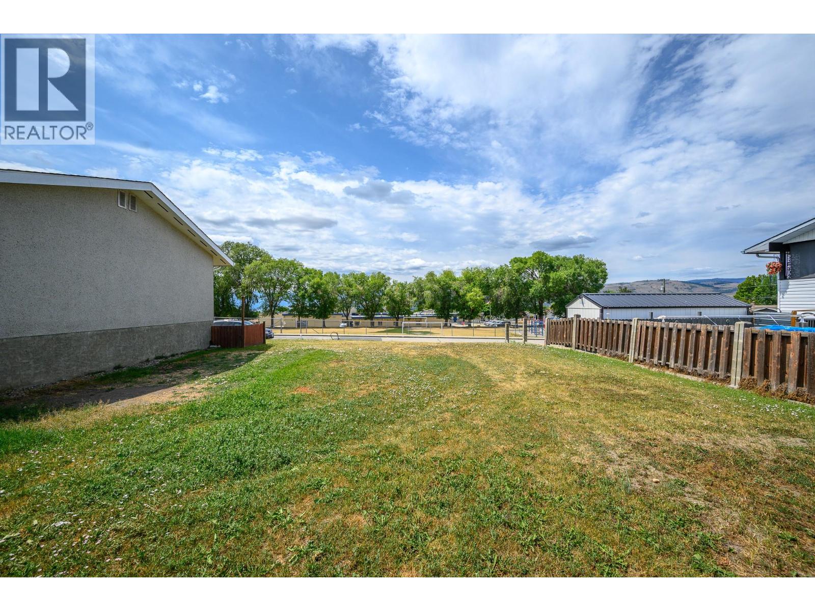 3401 12 Street, Vernon, British Columbia  V1T 3S6 - Photo 7 - 10395062