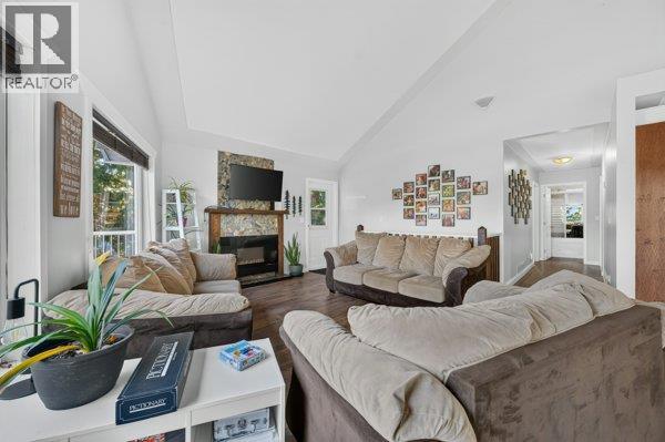 996 Arras Road, Sorrento, British Columbia  V0E 2W1 - Photo 14 - 10401013