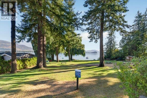 996 Arras Road, Sorrento, British Columbia  V0E 2W1 - Photo 20 - 10401013