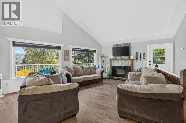 996 Arras Road, Sorrento, British Columbia  V0E 2W1 - Photo 15 - 10401013