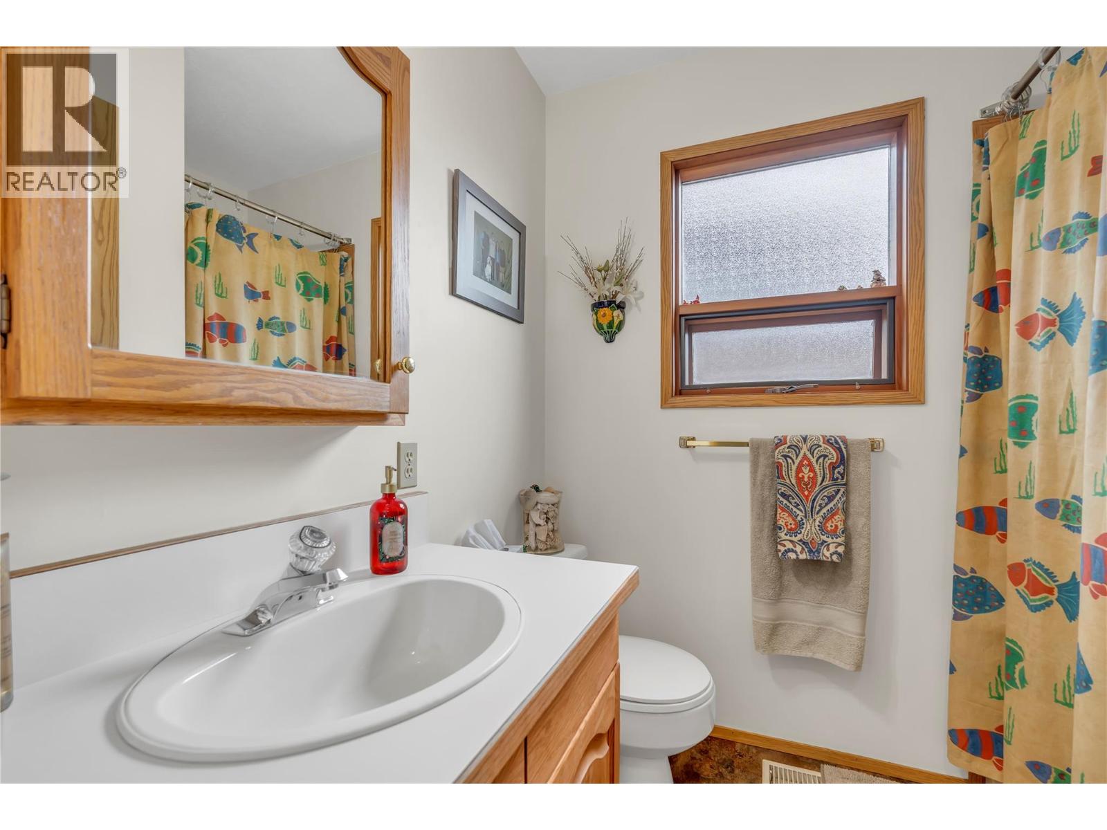128 Ponderosa Place, Penticton, British Columbia  V2A 7Y8 - Photo 17 - 10400842