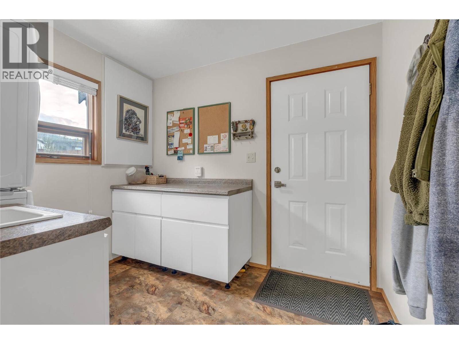 128 Ponderosa Place, Penticton, British Columbia  V2A 7Y8 - Photo 18 - 10400842