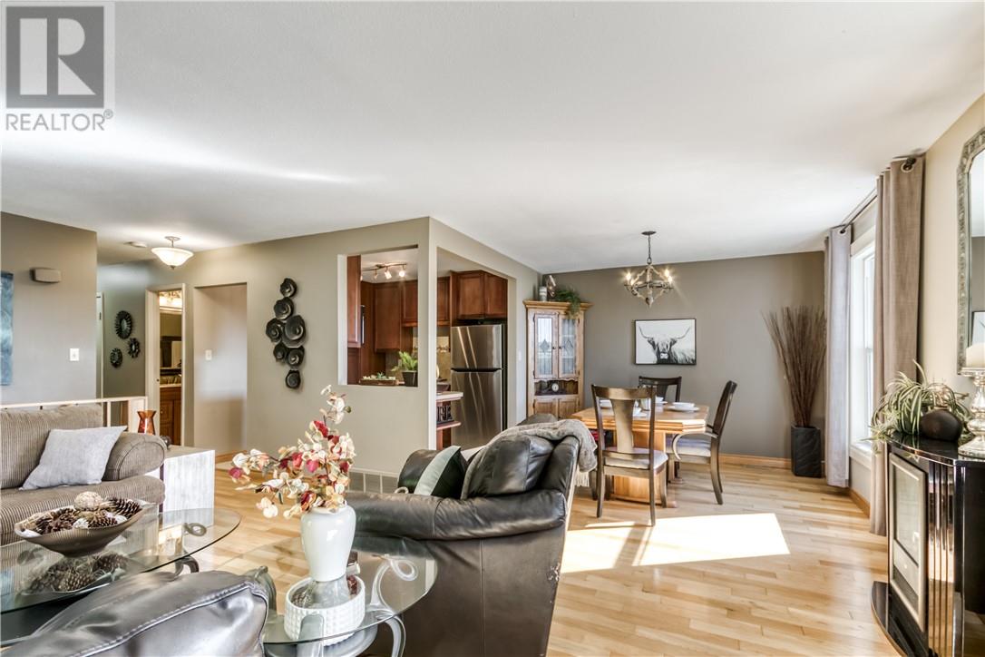 1400 Magnolia Boulevard, Sudbury, Ontario  P3A 4V2 - Photo 7 - 2130446