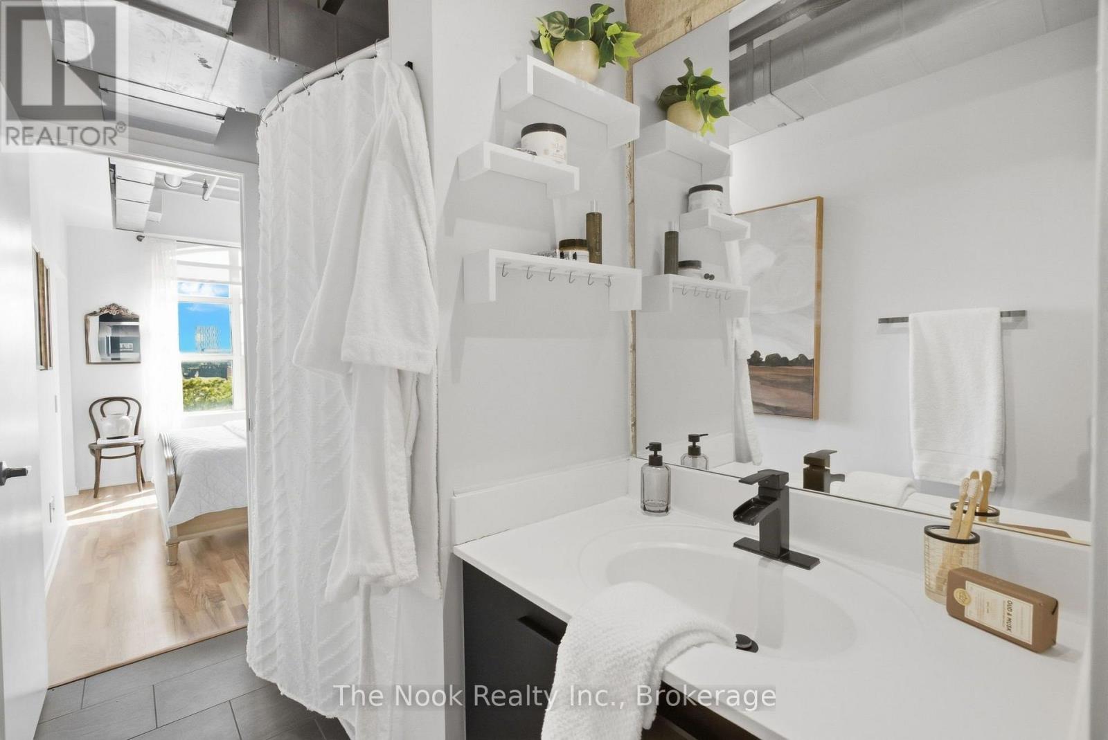 603 - 736 Dundas Street E, Toronto, Ontario  M5A 2C5 - Photo 14 - C13798292