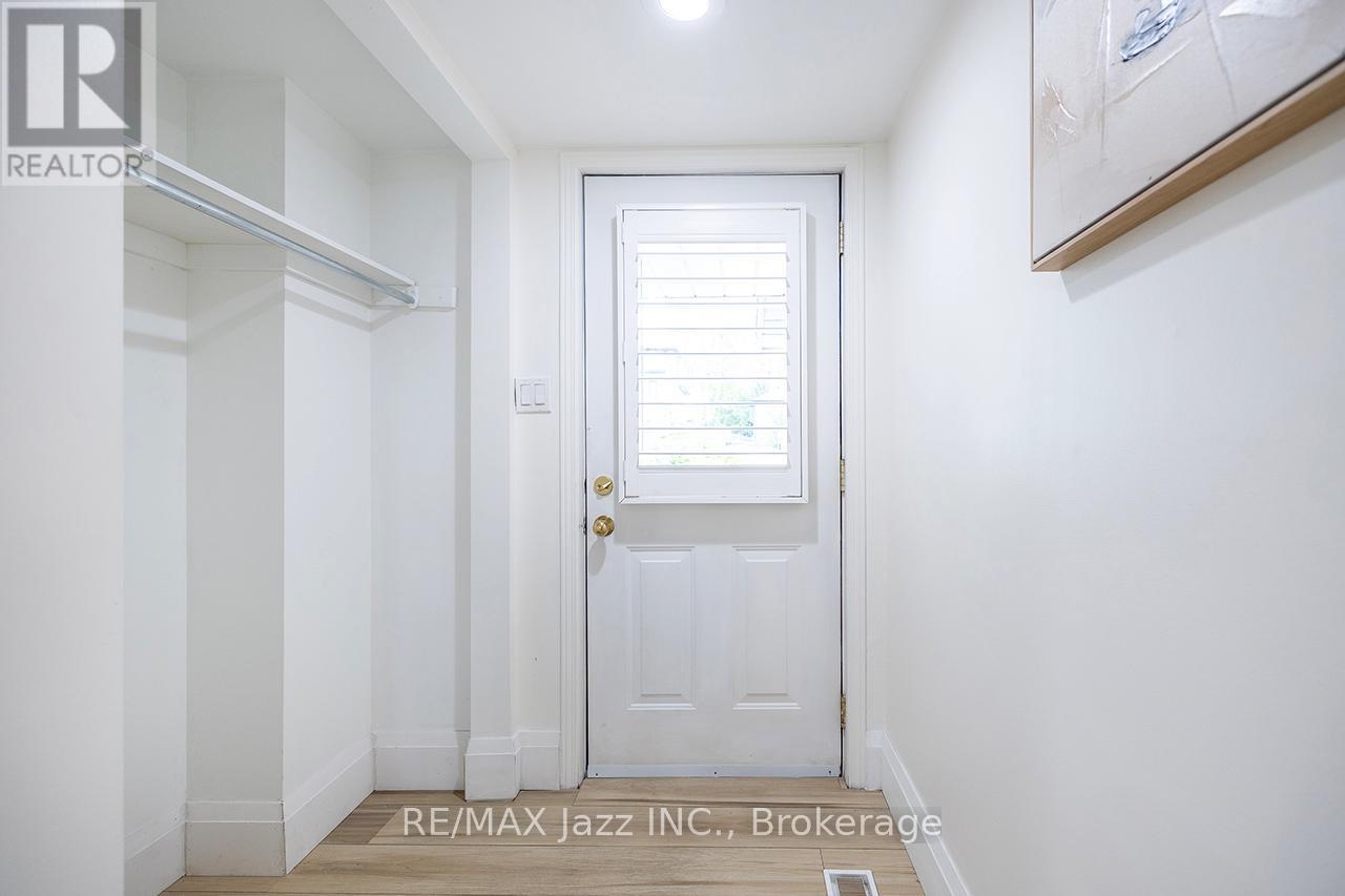 1236 Bayview Street, Pickering, Ontario  L1W 1E6 - Photo 6 - E13797988