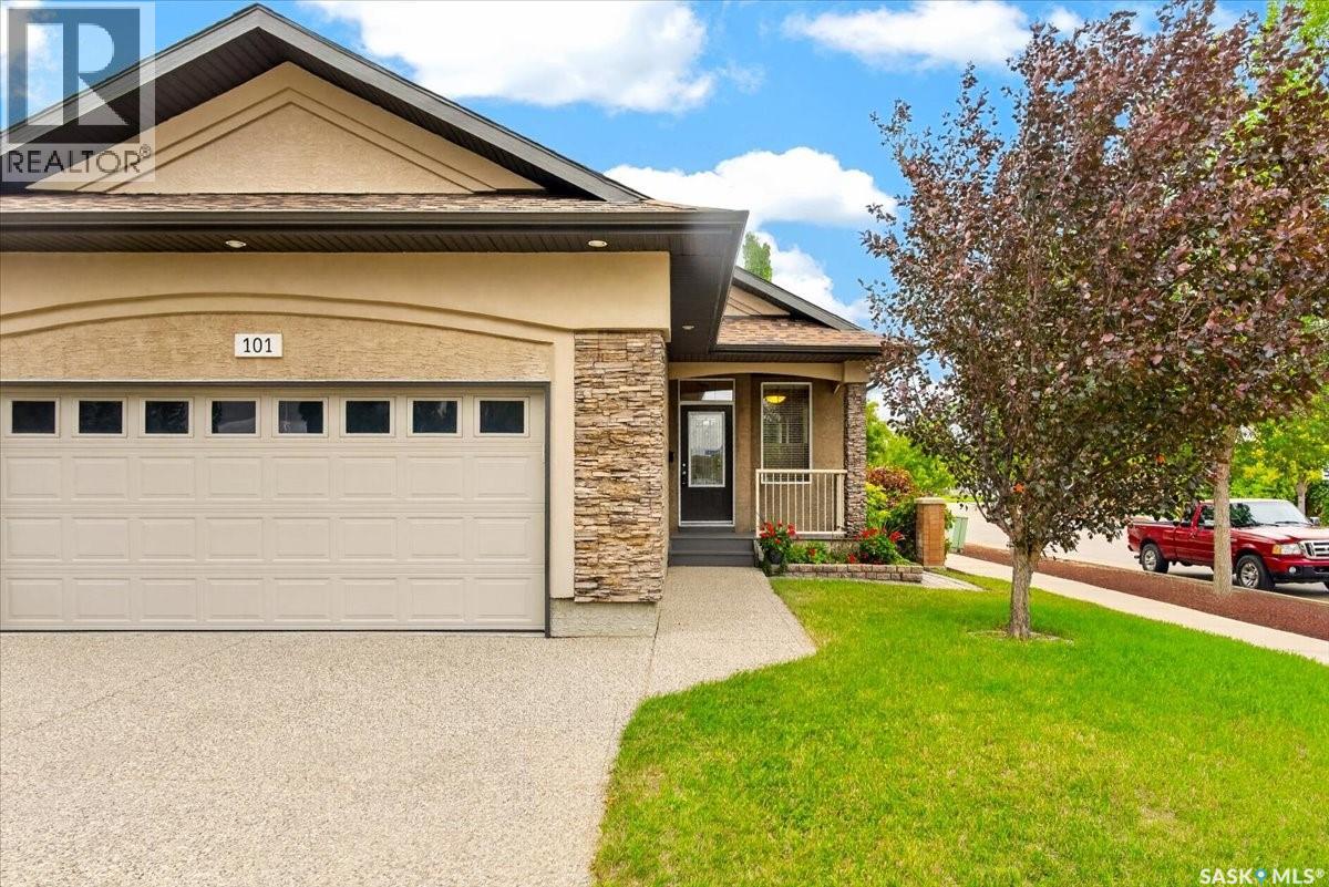 101 Oxbow Crescent, Regina, Saskatchewan  S4Y 0A7 - Photo 2 - SK048734