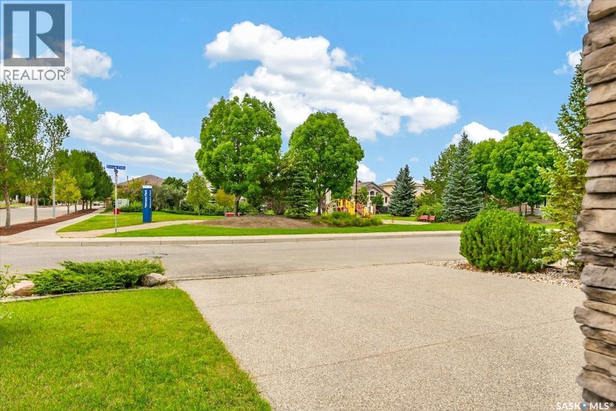 101 Oxbow Crescent, Regina, Saskatchewan  S4Y 0A7 - Photo 4 - SK048734