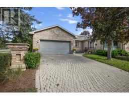 38 - 14 DOON DRIVE, London North, Ontario