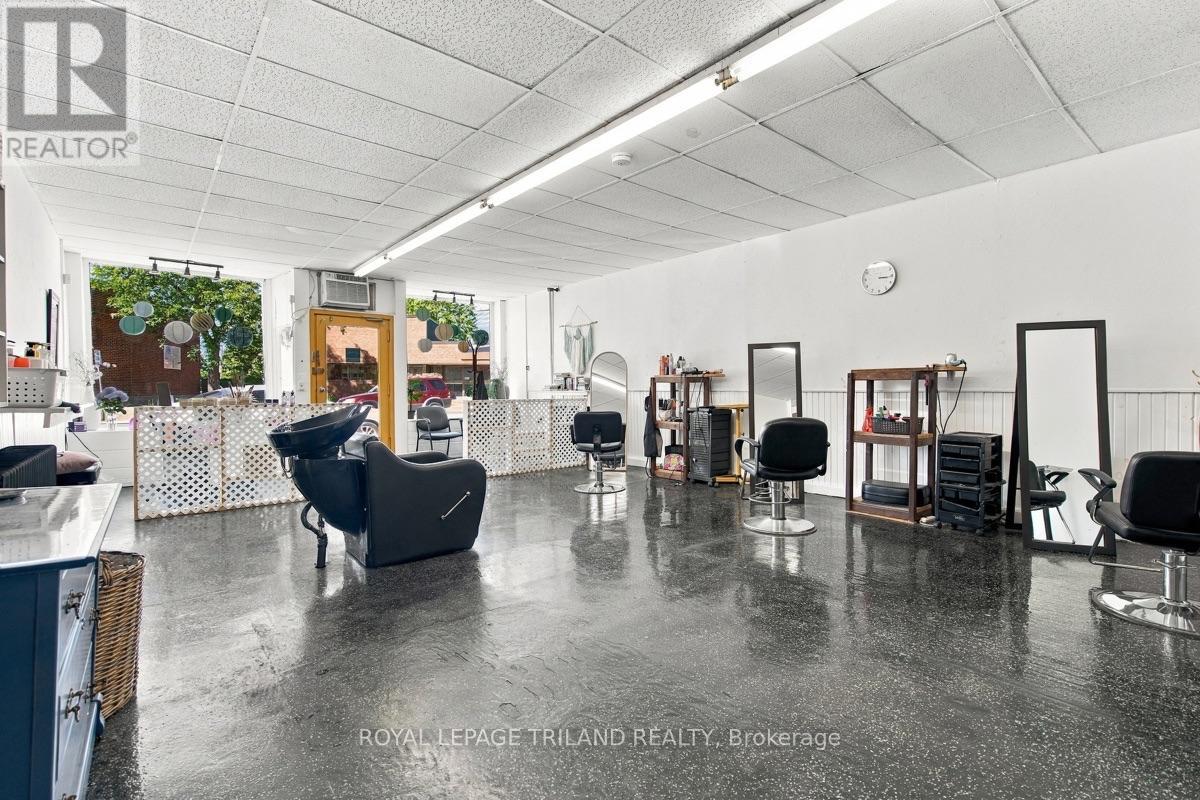 51 King Street W, Lambton Shores, Ontario  N0N 1J0 - Photo 27 - X13798284