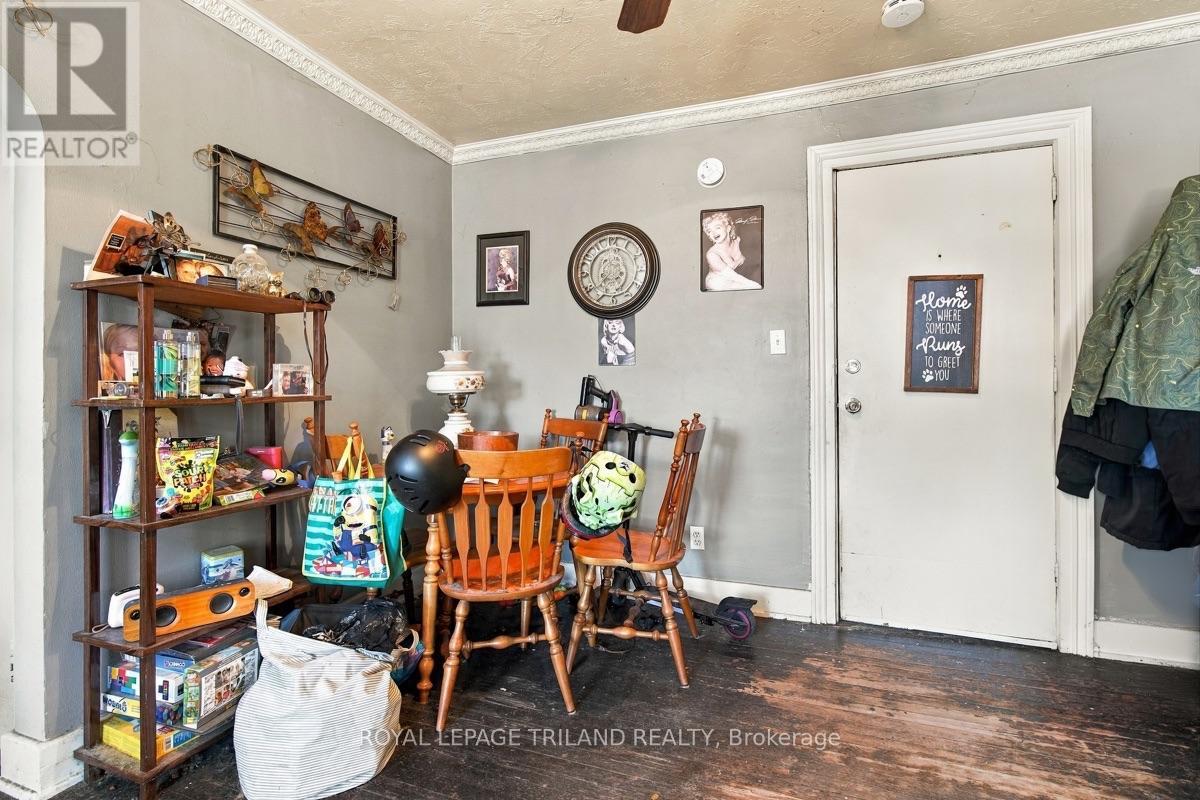51 King Street W, Lambton Shores, Ontario  N0N 1J0 - Photo 11 - X13798314