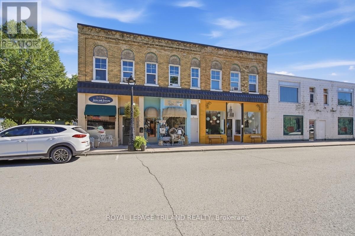 51 King Street W, Lambton Shores, Ontario  N0N 1J0 - Photo 3 - X13798314