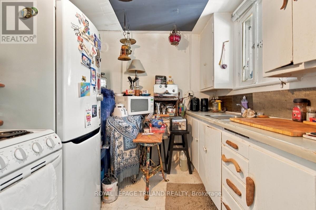 51 King Street W, Lambton Shores, Ontario  N0N 1J0 - Photo 30 - X13798314