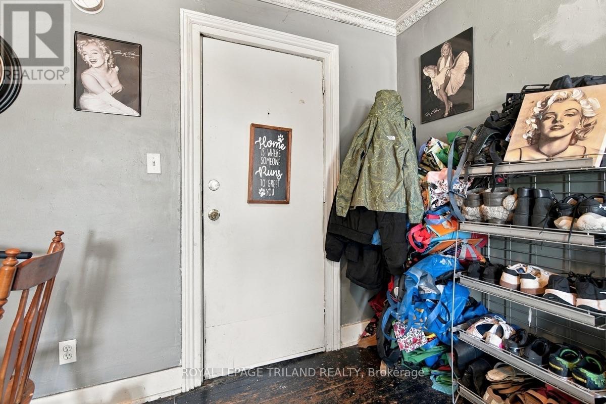 51 King Street W, Lambton Shores, Ontario  N0N 1J0 - Photo 8 - X13798314