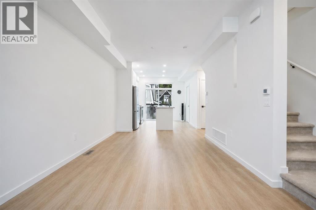 149 24951 112 AVENUE photo 4