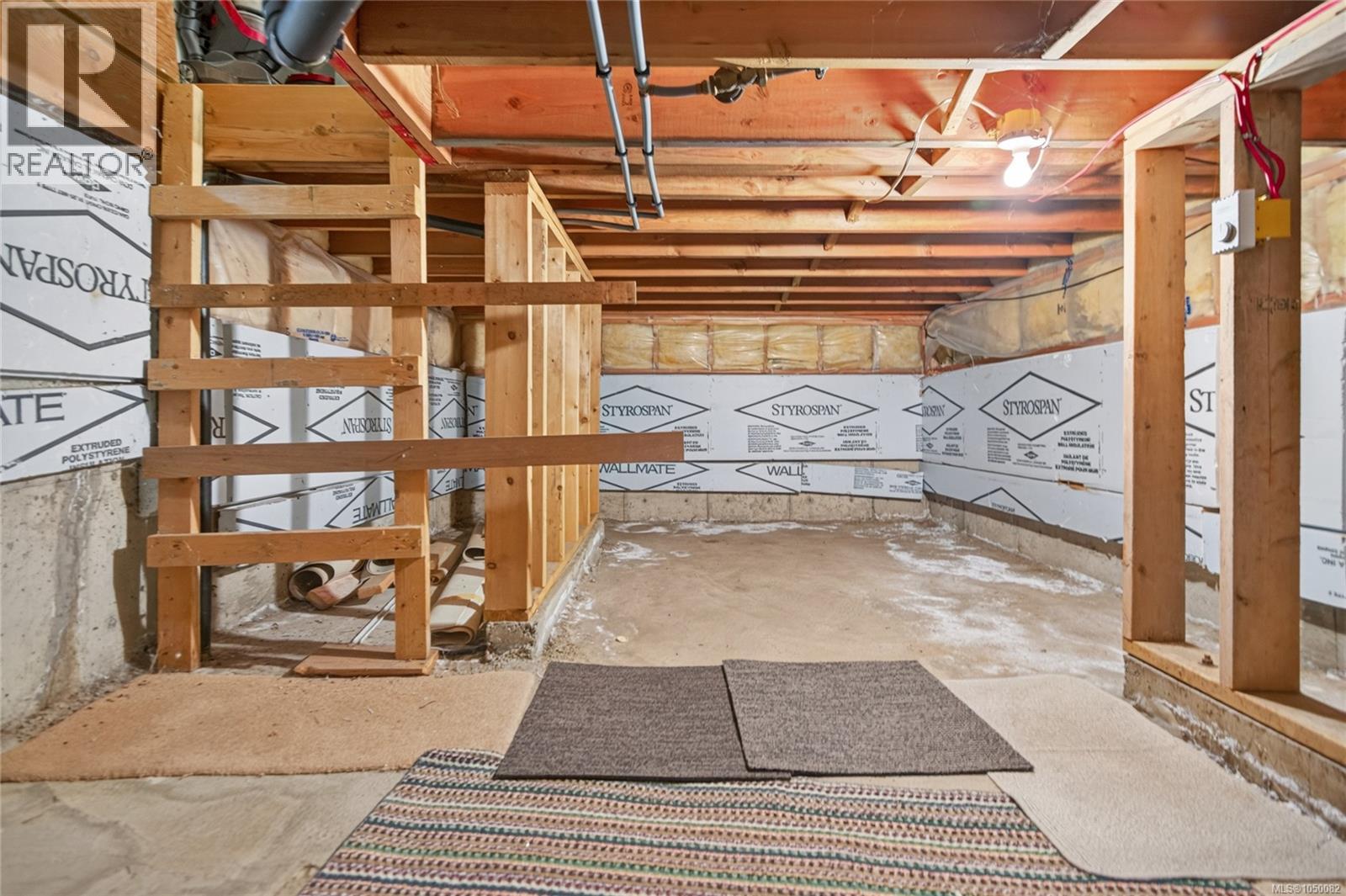 B 395 Nim Nim Ave, Courtenay, British Columbia  V9N 5P9 - Photo 12 - 1050082