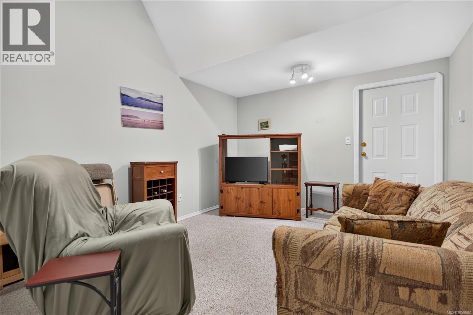 B 395 Nim Nim Ave, Courtenay, British Columbia  V9N 5P9 - Photo 9 - 1050082