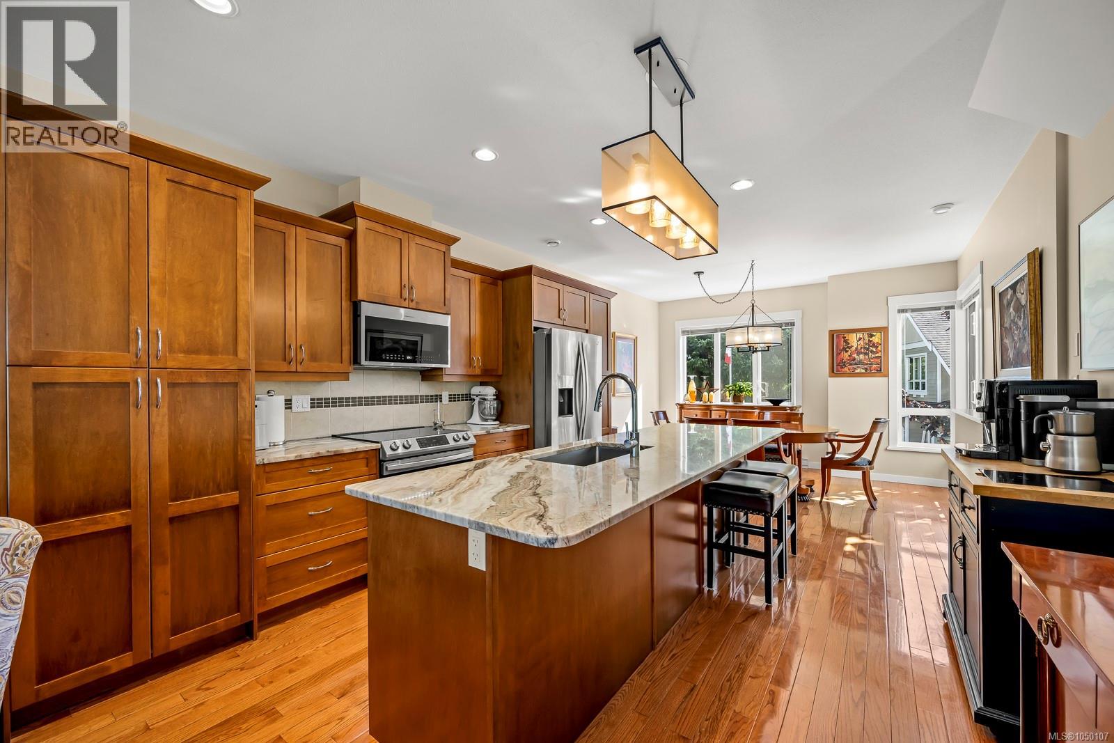 17 700 Lancaster Way, Comox, British Columbia  V9M 0B6 - Photo 5 - 1050107