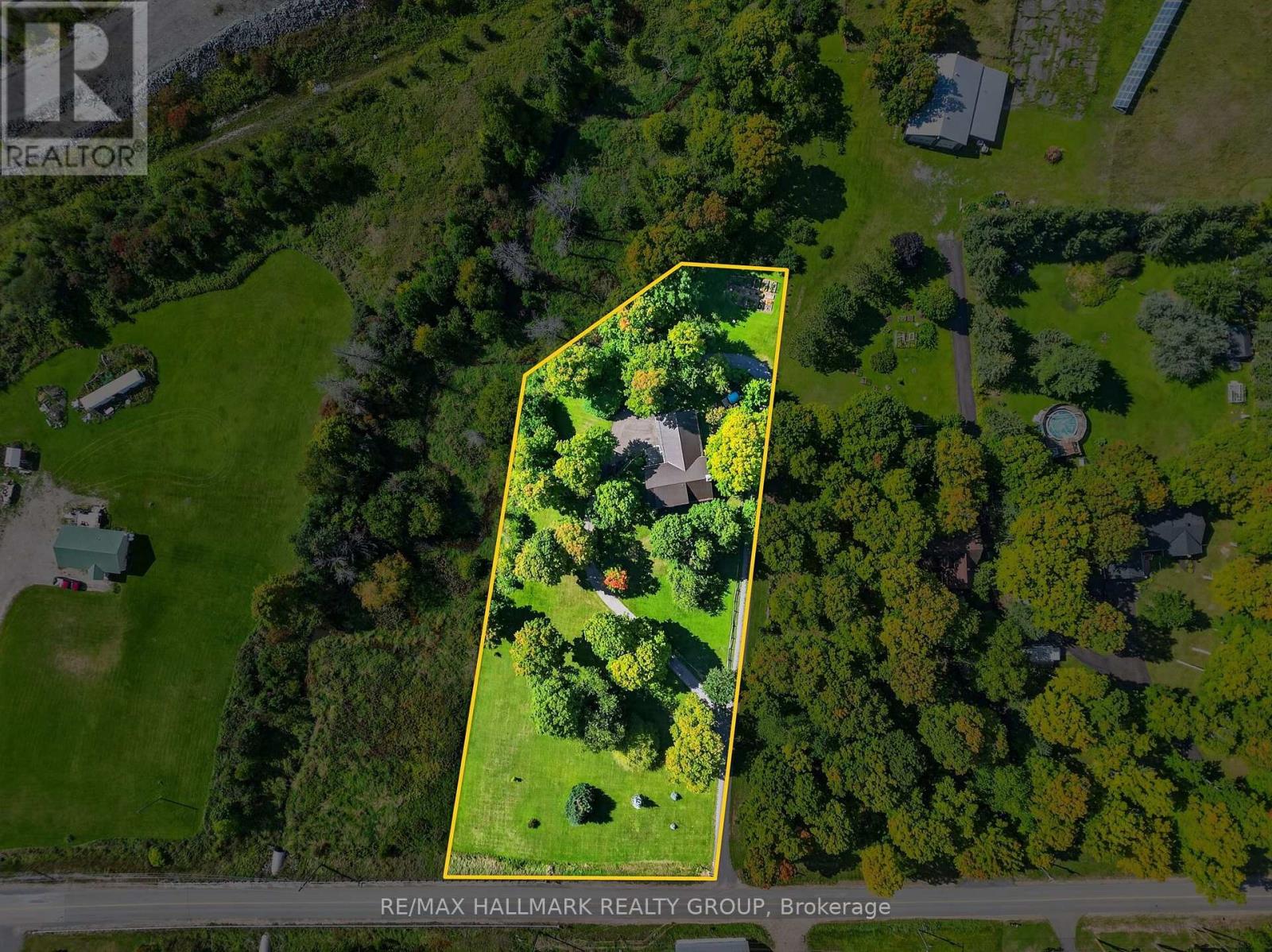765 Scheel Drive, Mcnab/braeside, Ontario K7S 3G8 - Photo 2 - X13797978