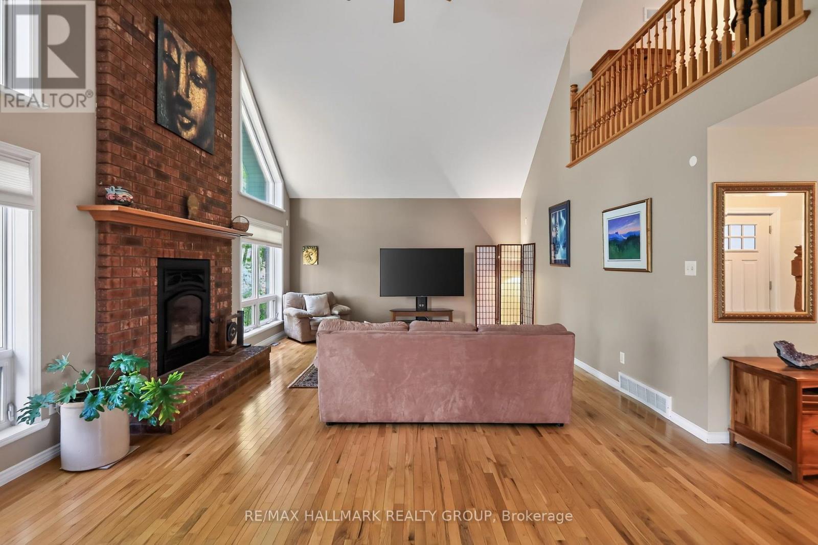 765 Scheel Drive, Mcnab/braeside, Ontario  K7S 3G8 - Photo 8 - X13797978