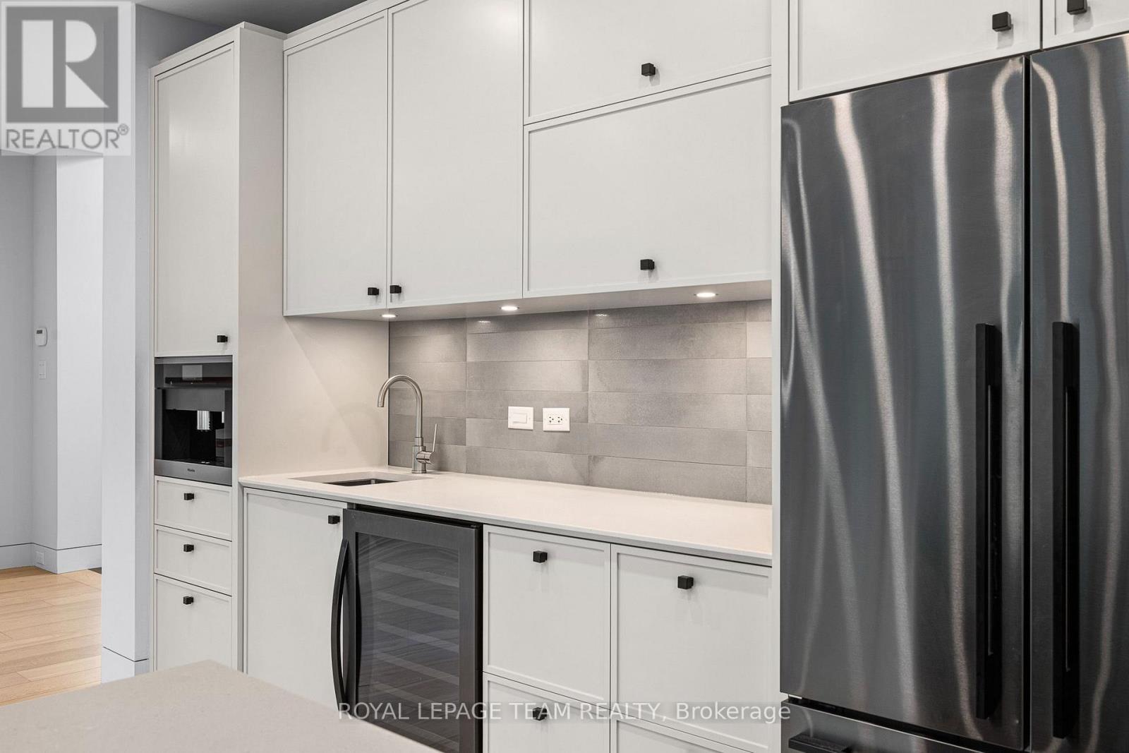 2118 Westbourne Avenue, Ottawa, Ontario  K2A 3N7 - Photo 12 - X13798164