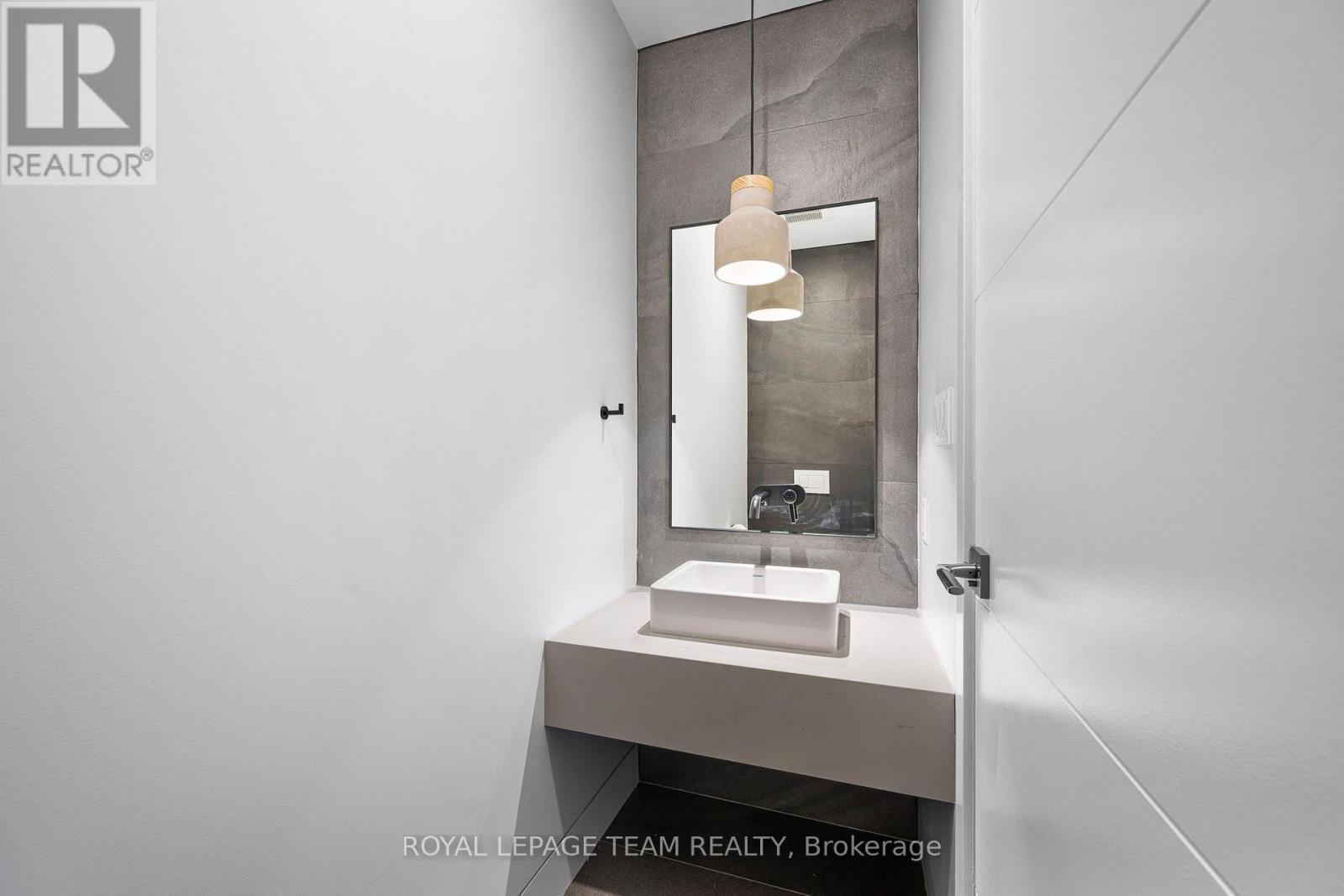 2118 Westbourne Avenue, Ottawa, Ontario  K2A 3N7 - Photo 26 - X13798164