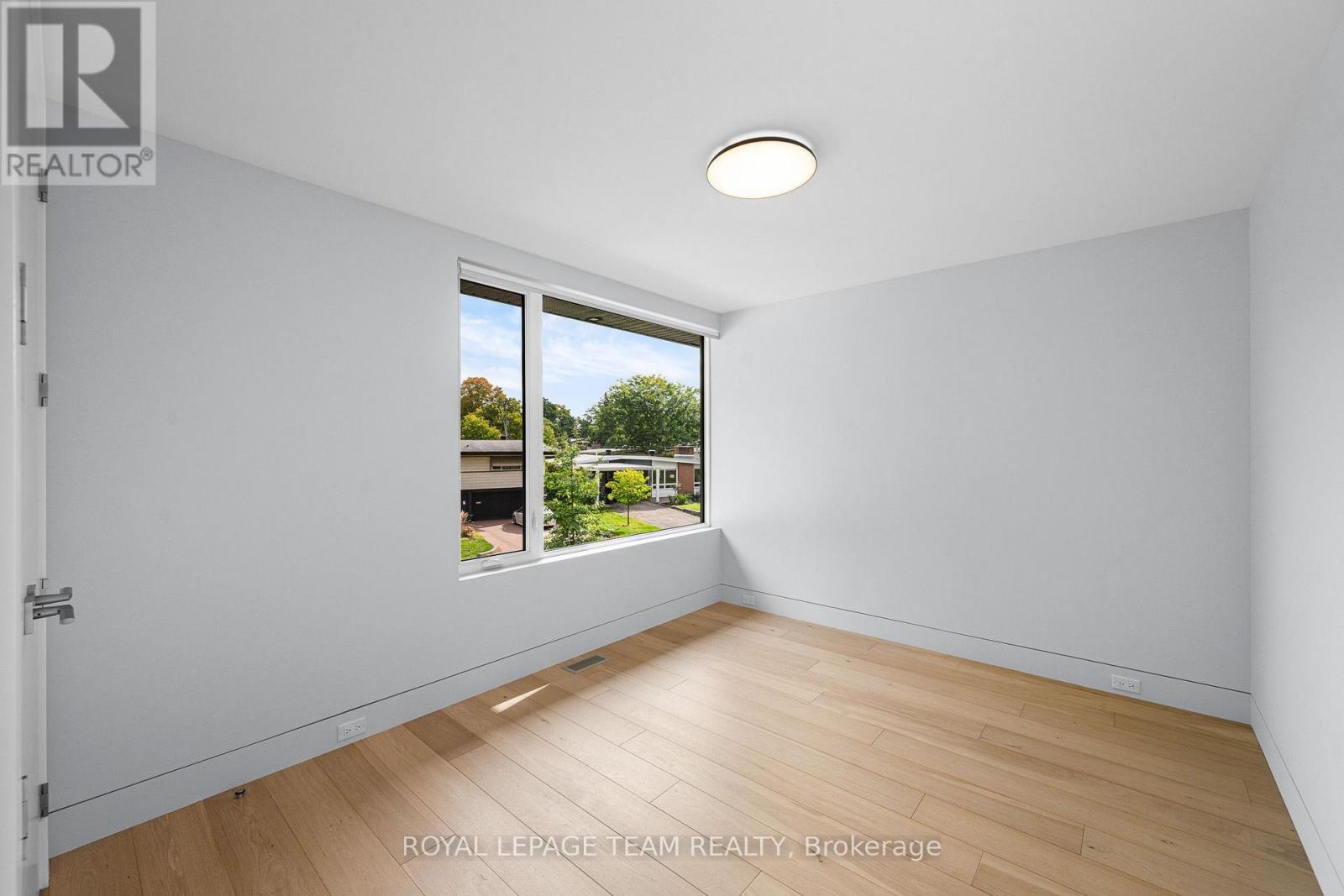 2118 Westbourne Avenue, Ottawa, Ontario  K2A 3N7 - Photo 29 - X13798164