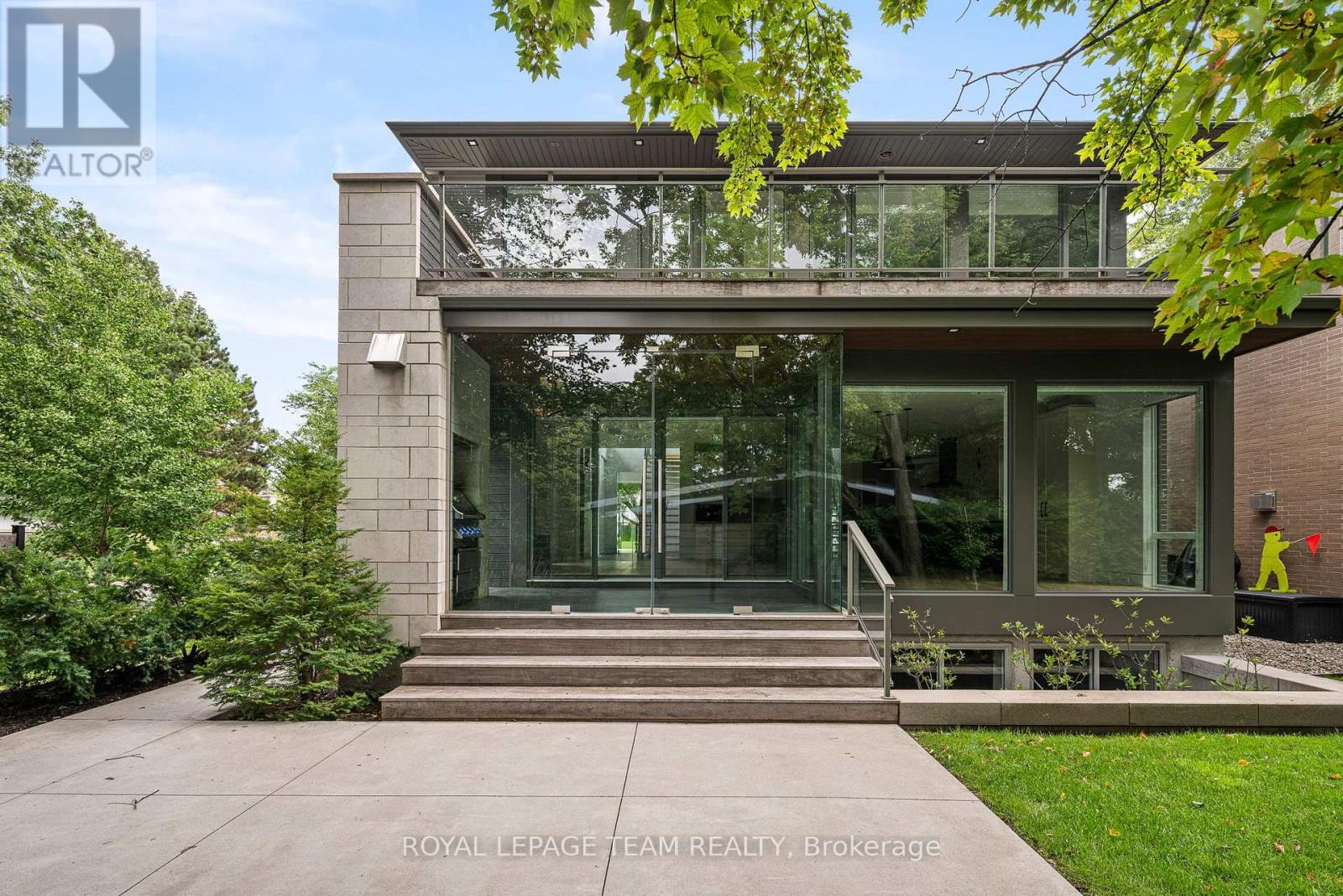 2118 Westbourne Avenue, Ottawa, Ontario  K2A 3N7 - Photo 48 - X13798164