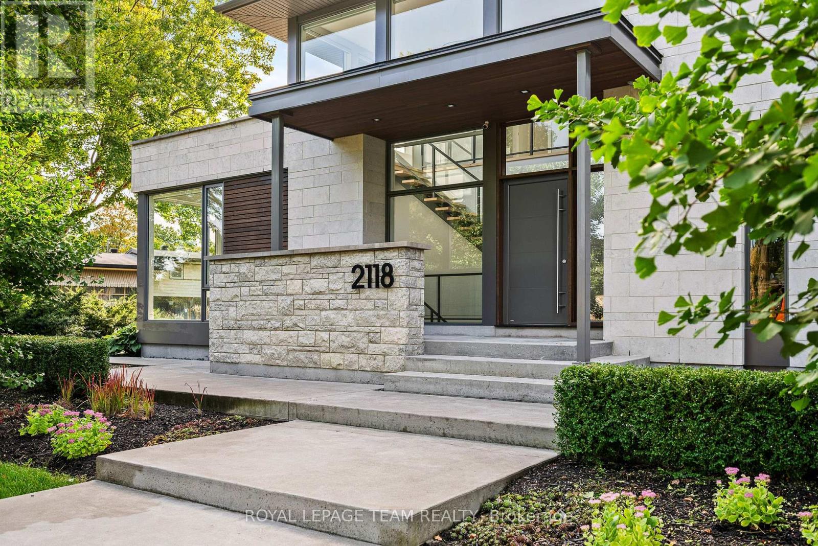 2118 Westbourne Avenue, Ottawa, Ontario  K2A 3N7 - Photo 5 - X13798164