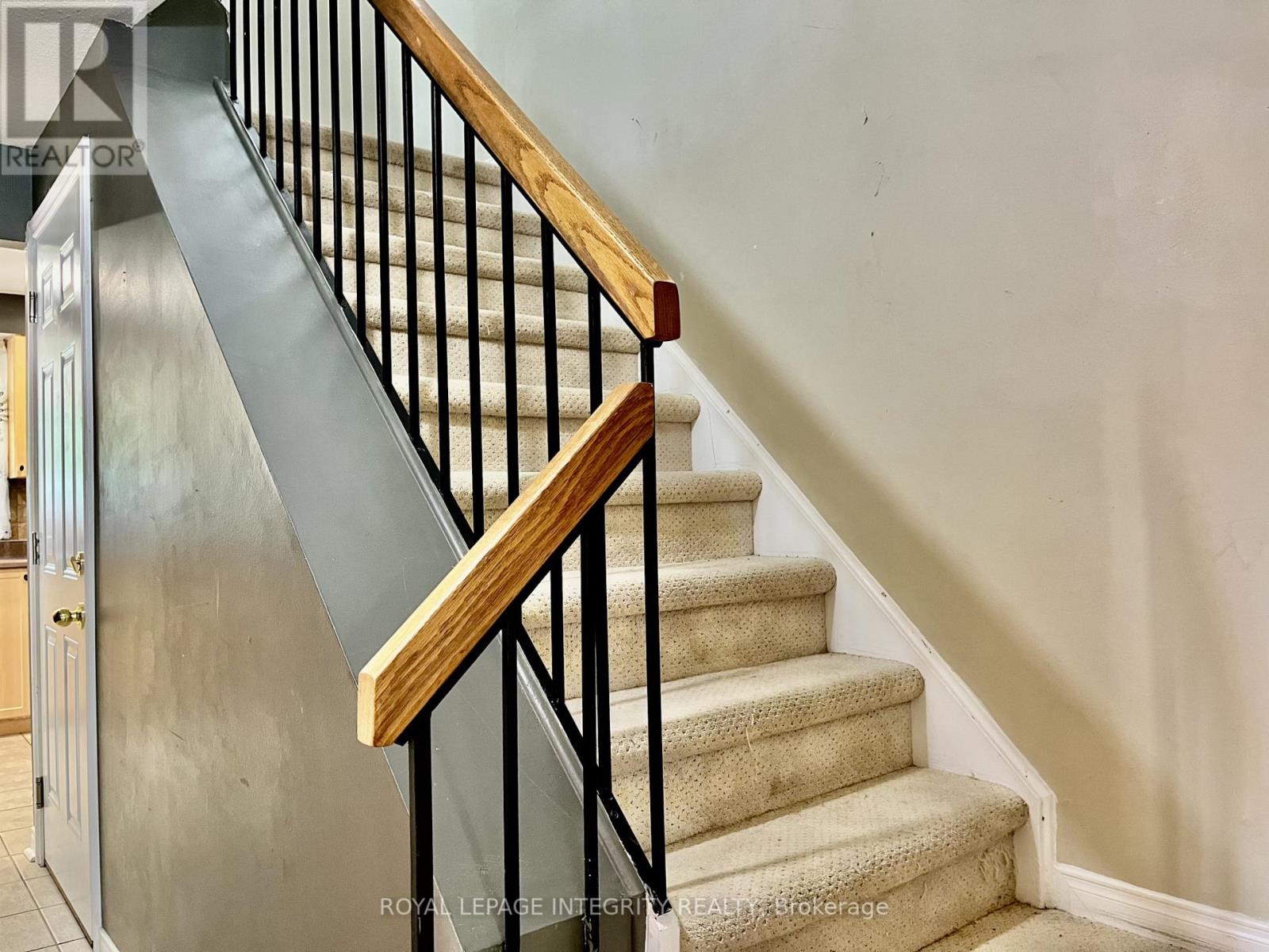 1843 Prestwick Drive, Ottawa, Ontario  K1E 2R7 - Photo 8 - X13798266