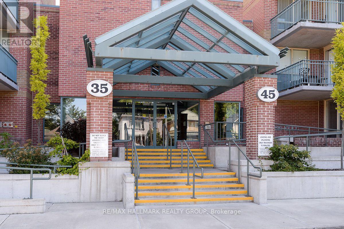 709 - 35 Holland Avenue, Ottawa, Ontario  K1Y 4S2 - Photo 1 - X13798306