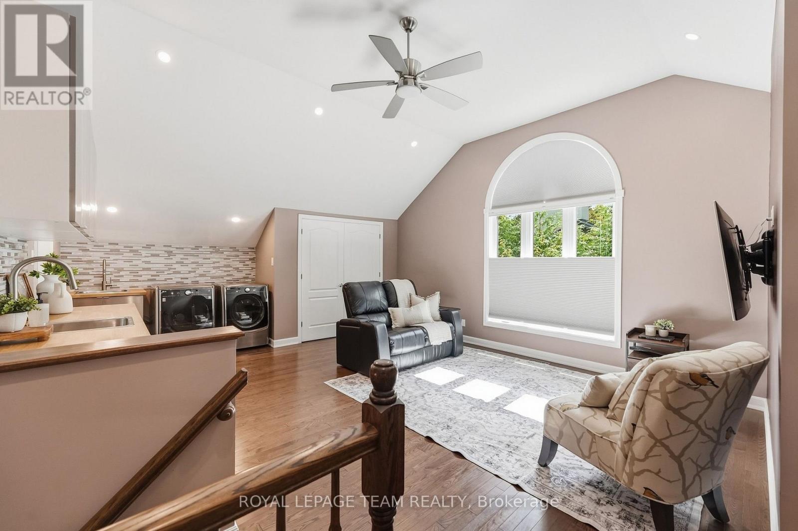 2080 Fairbanks Avenue, Ottawa, Ontario  K1H 5Z1 - Photo 27 - X13798308