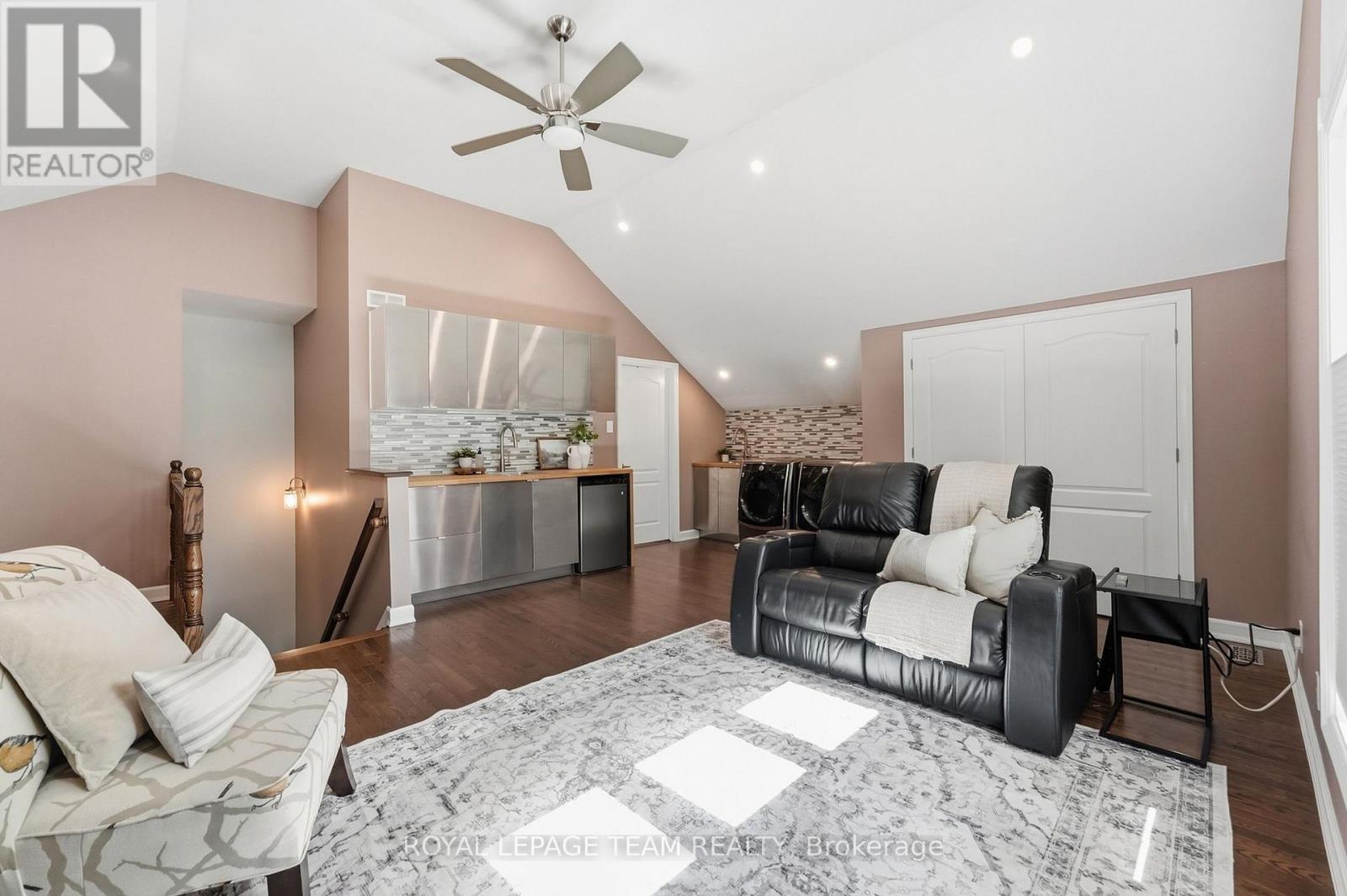2080 Fairbanks Avenue, Ottawa, Ontario  K1H 5Z1 - Photo 28 - X13798308