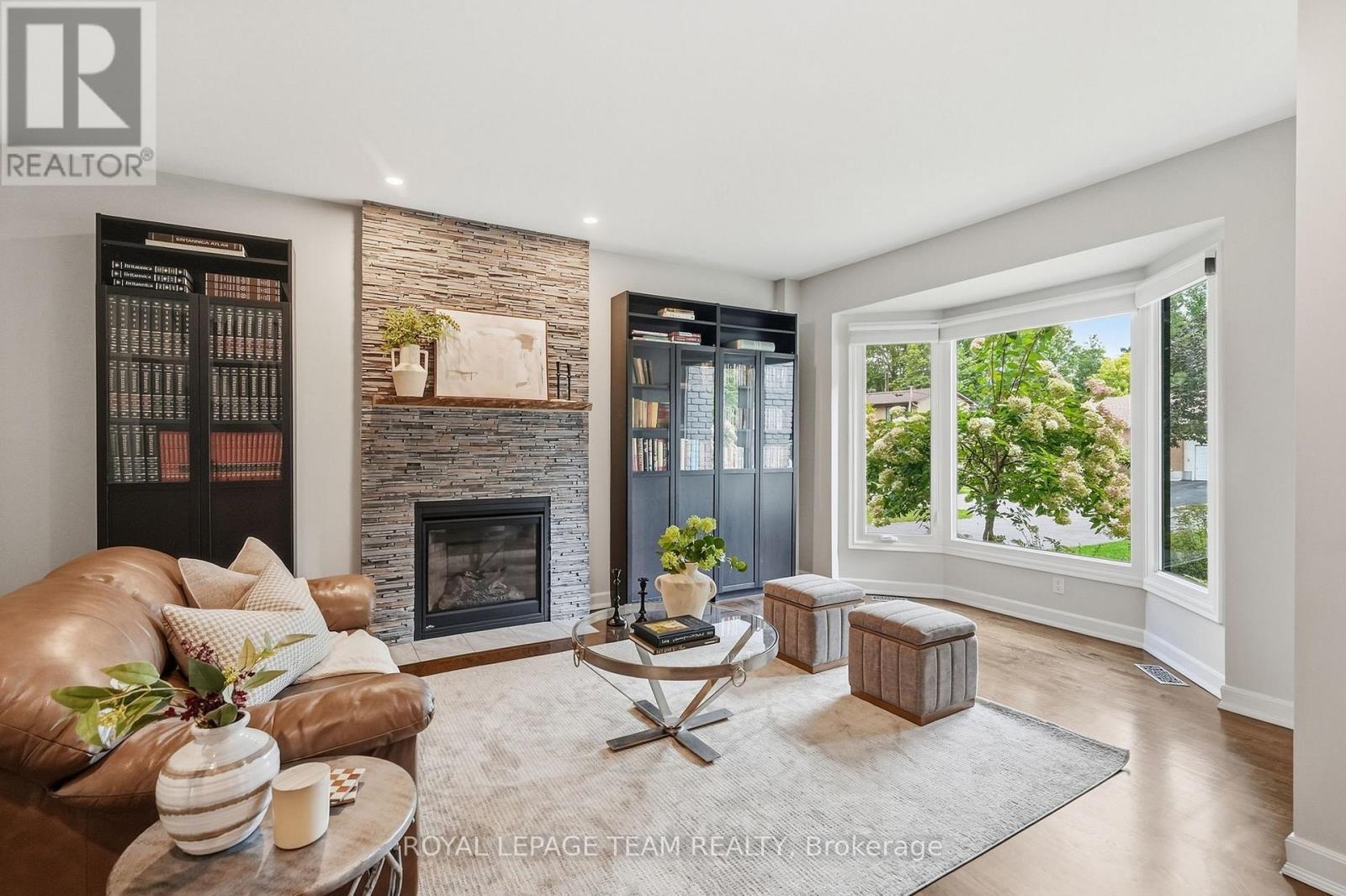 2080 Fairbanks Avenue, Ottawa, Ontario  K1H 5Z1 - Photo 4 - X13798308