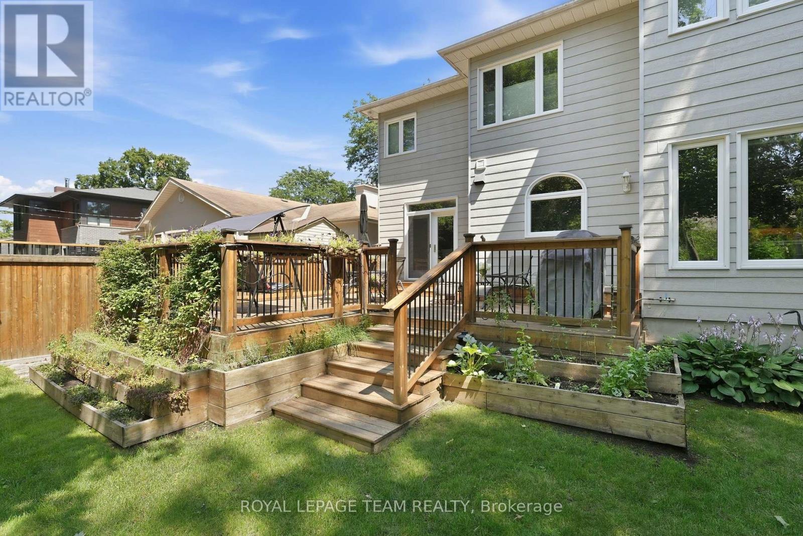 2080 Fairbanks Avenue, Ottawa, Ontario  K1H 5Z1 - Photo 46 - X13798308
