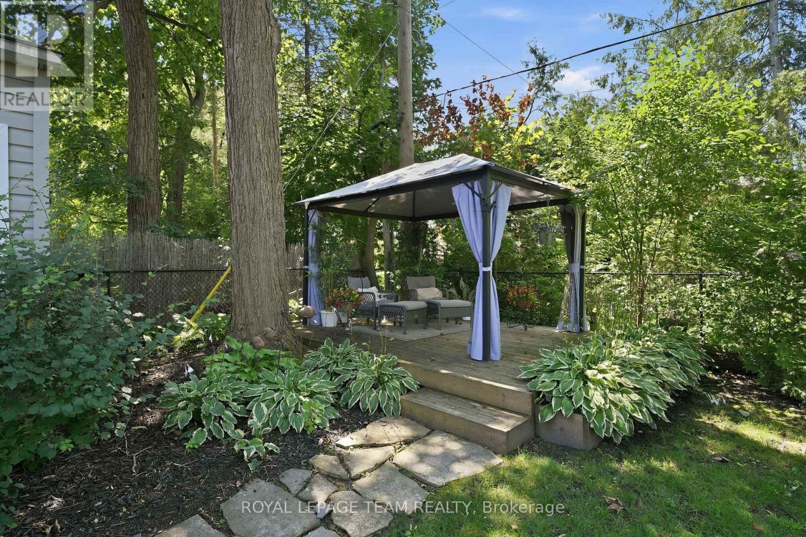 2080 Fairbanks Avenue, Ottawa, Ontario  K1H 5Z1 - Photo 48 - X13798308
