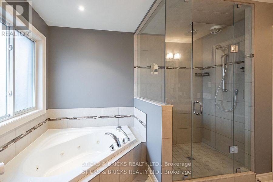 6415 Christopher Crescent, Niagara Falls, Ontario  L2H 0B3 - Photo 14 - X13798184