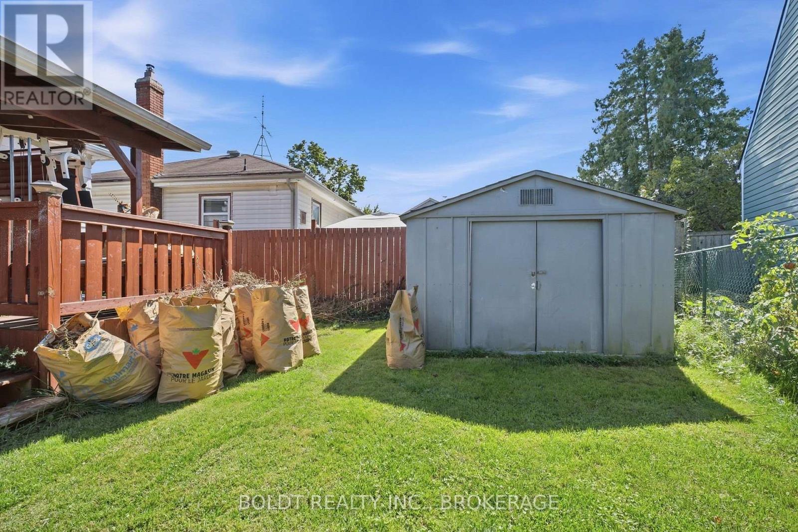 Upper - 403 Grantham Avenue, St. Catharines, Ontario  L2M 5B3 - Photo 5 - X13798214