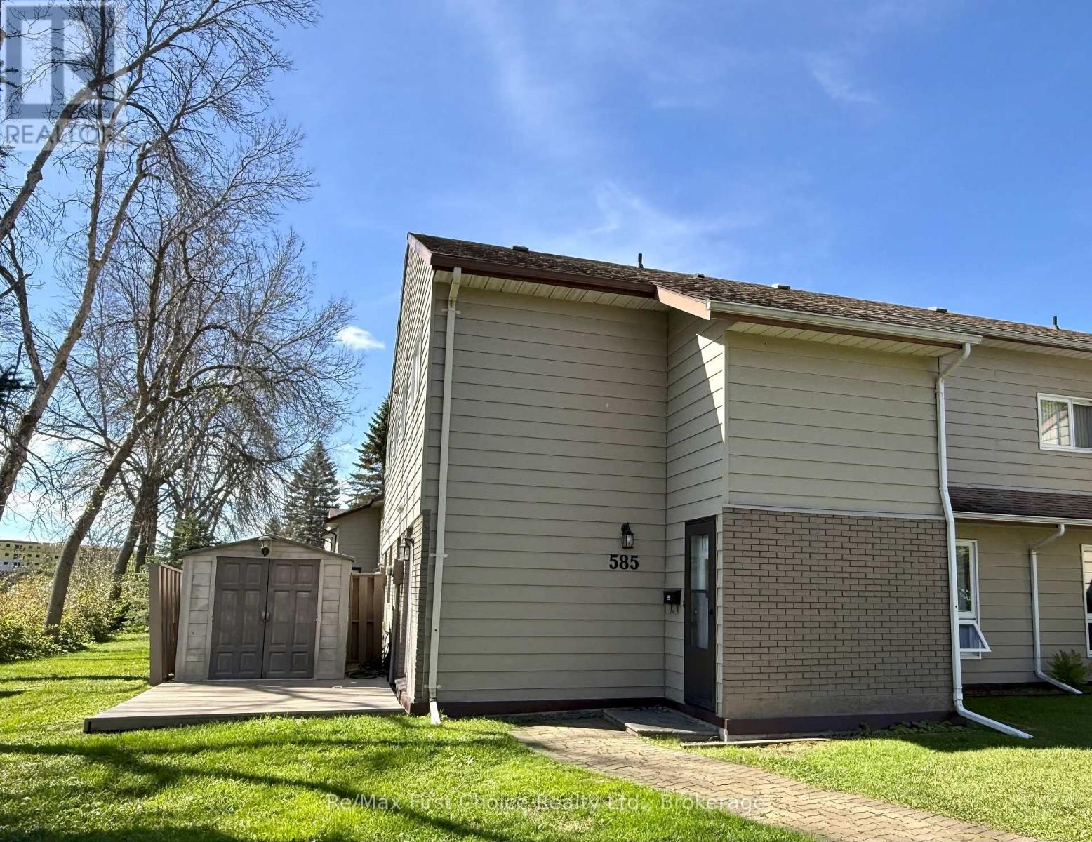 32 - 585 Nobel Road, Thunder Bay, Ontario  P7B 5Y7 - Photo 1 - X13798064