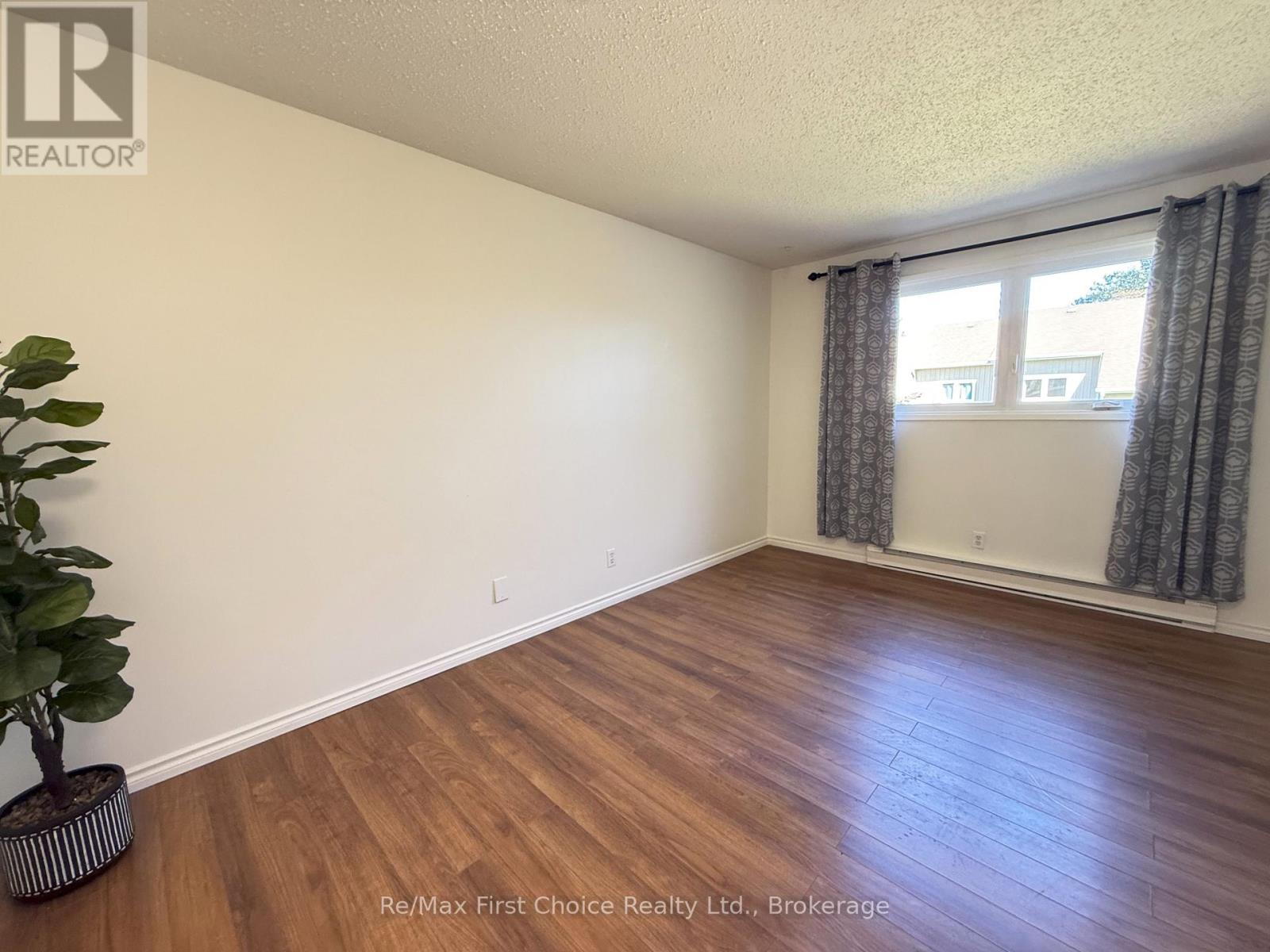 32 - 585 Nobel Road, Thunder Bay, Ontario  P7B 5Y7 - Photo 14 - X13798064
