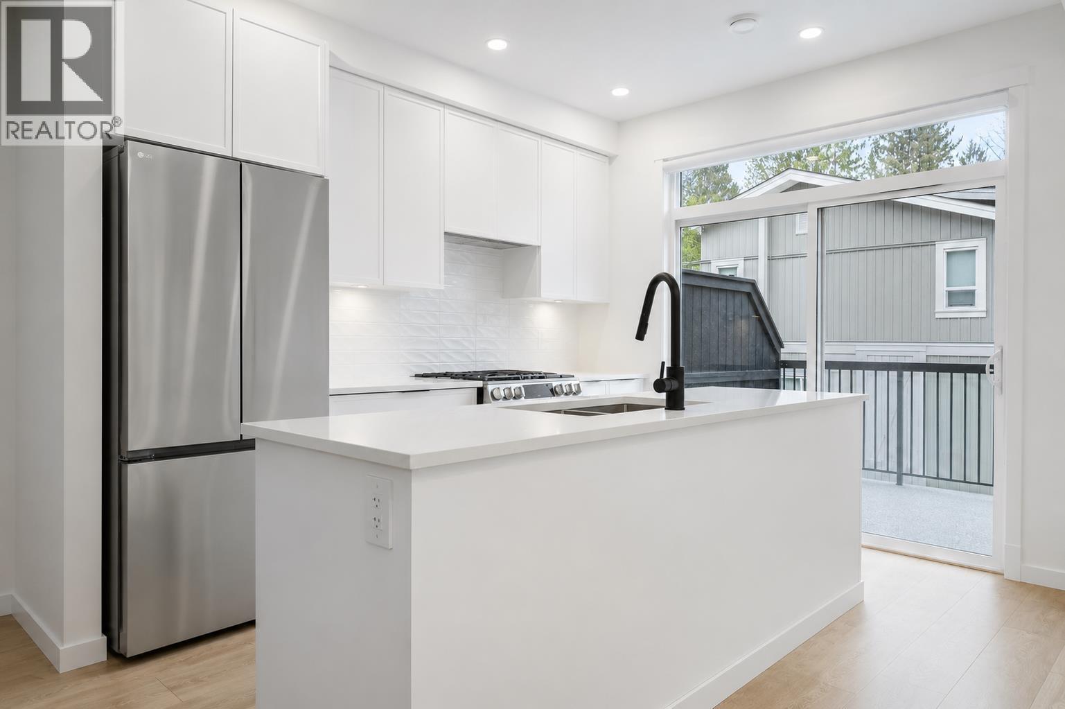 149 24951 112 AVENUE photo 3