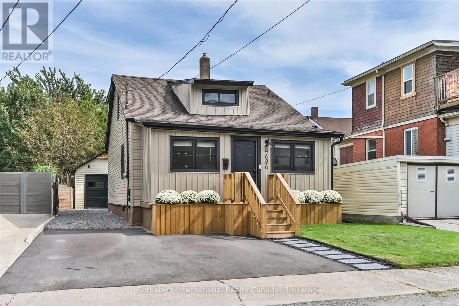 4686 THIRD AVENUE, Niagara Falls, Ontario