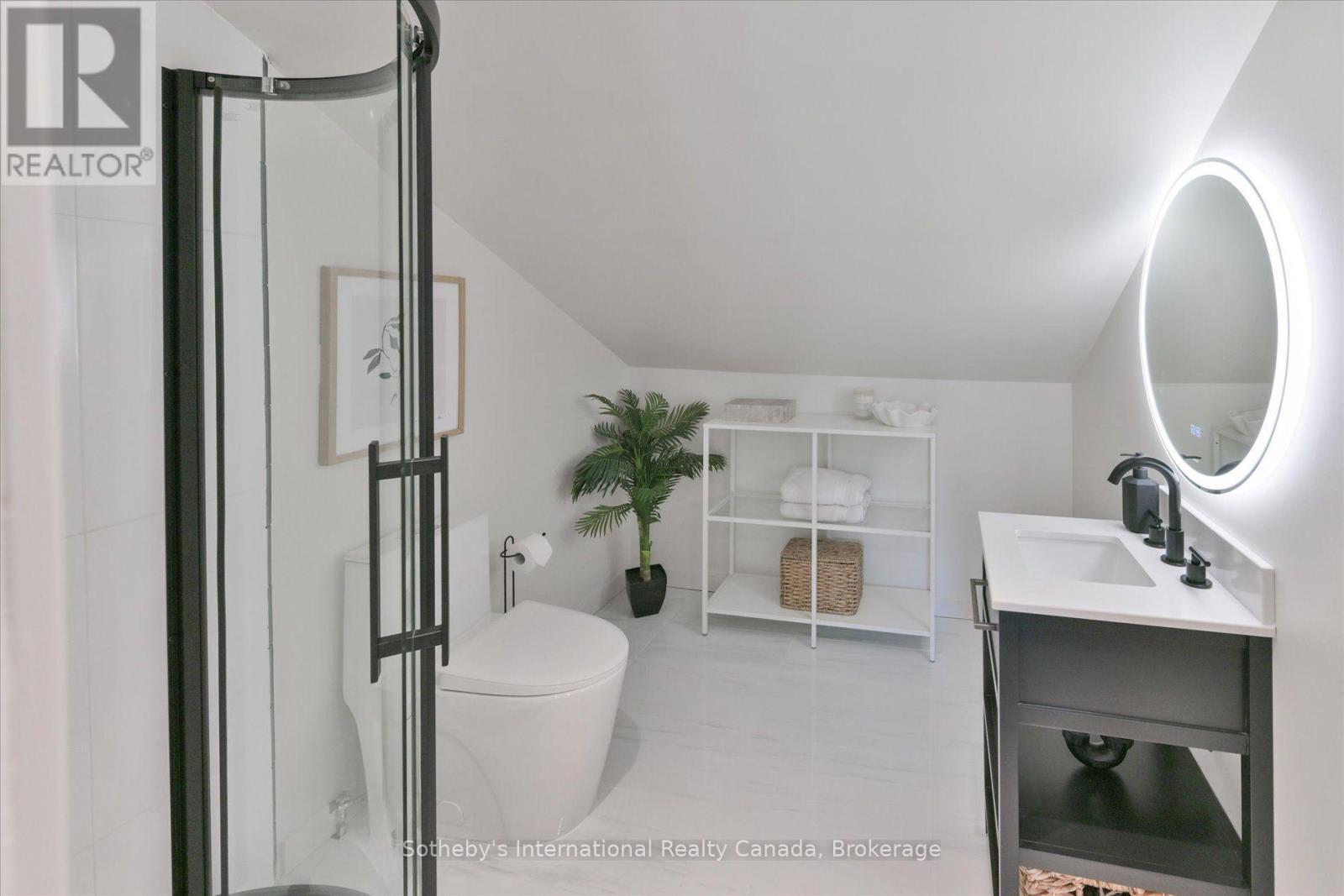 4686 Third Avenue, Niagara Falls, Ontario  L2E 4L5 - Photo 29 - X13798296