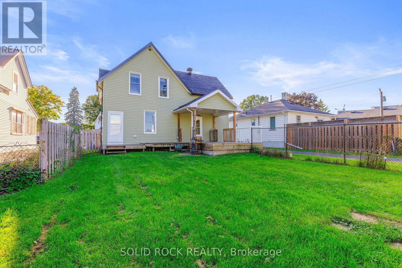 609 East Street E, Edwardsburgh/cardinal, Ontario  K0E 1E0 - Photo 3 - X13798250