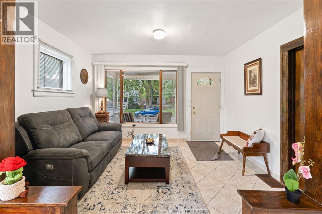 539 Brock Street, Windsor, Ontario  N9C 2T1 - Photo 7 - 26022933