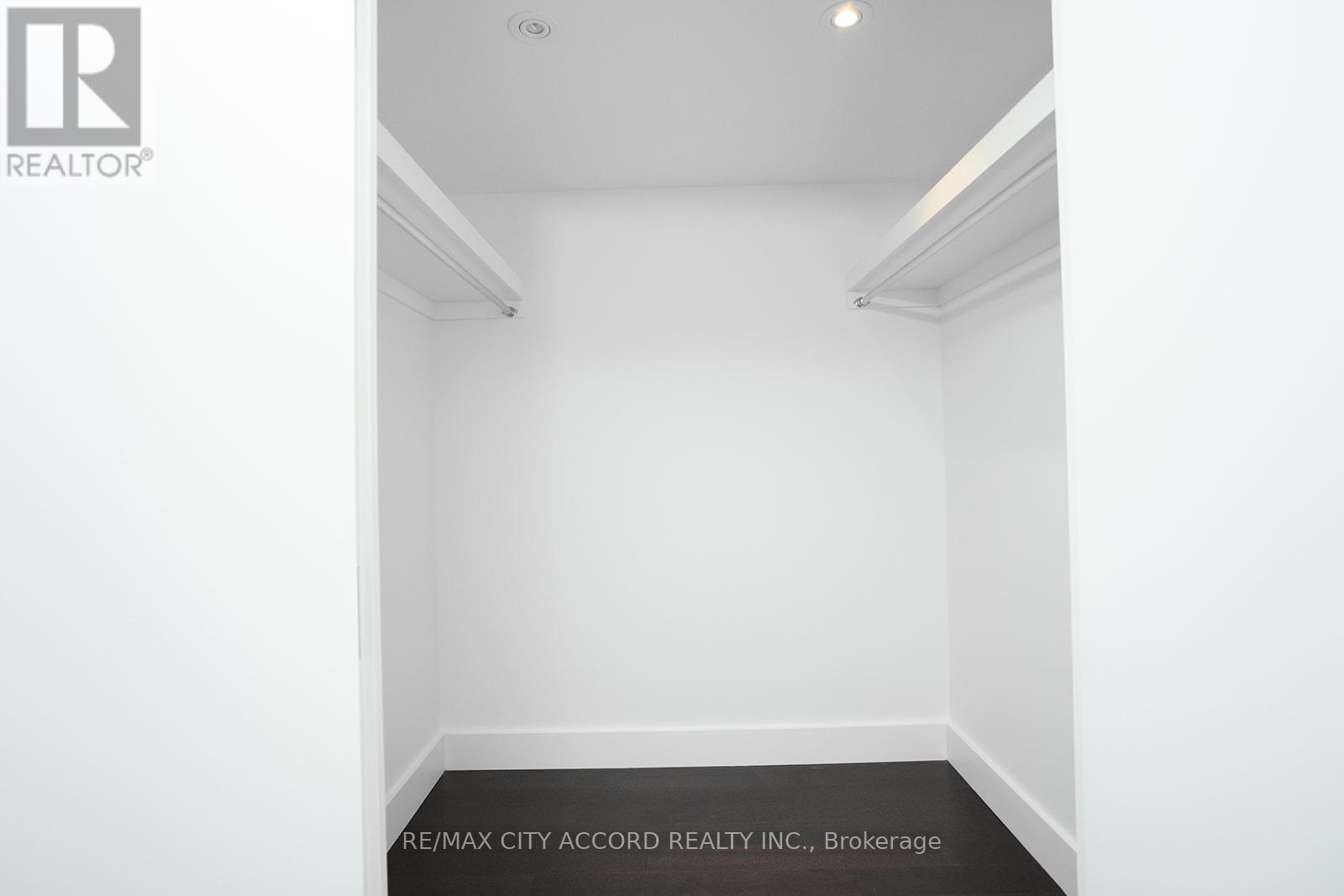 2018 - 33 Harbour Square, Toronto, Ontario  M5J 2G2 - Photo 19 - C13798202
